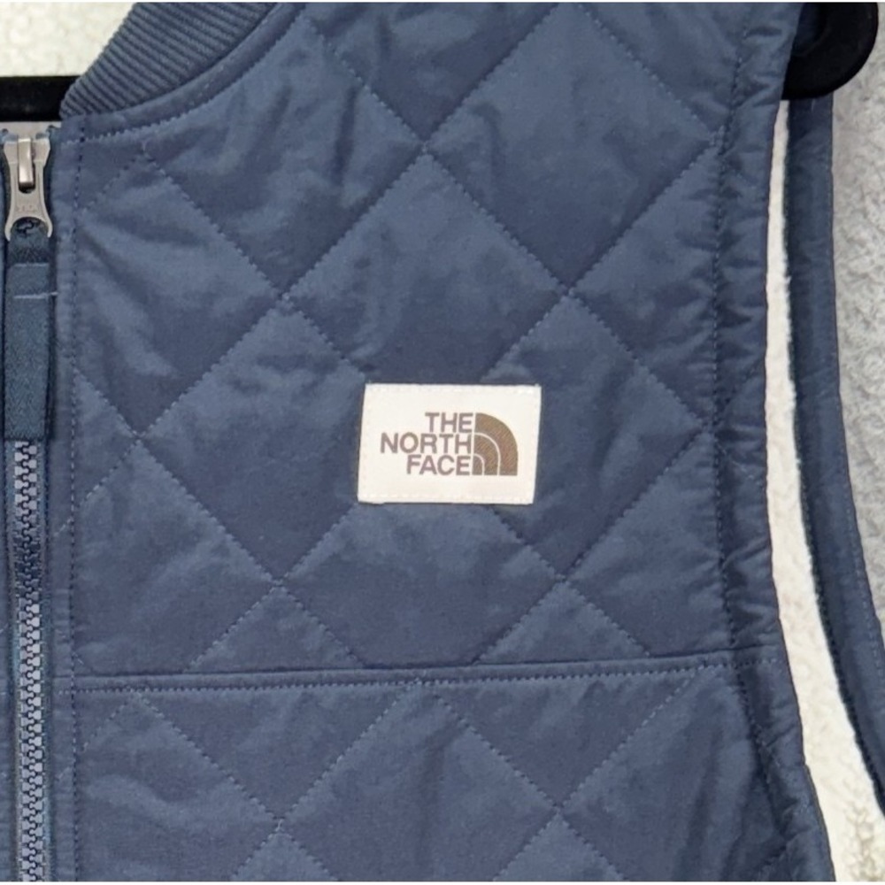 North Face Vest Mens L Gray Blue Cuchillo Insulated Vest 2.0 Quilted Outdoor - Picture 3 of 9